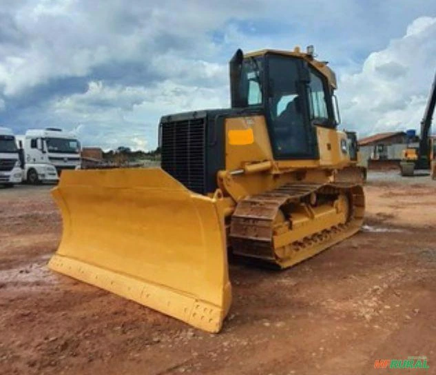 Trator de Esteira John Deere 700J ano 2014