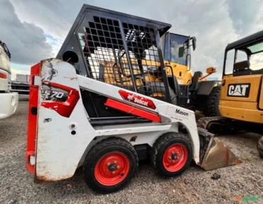 Minicarregadeira Bobcat S70 ano 2022