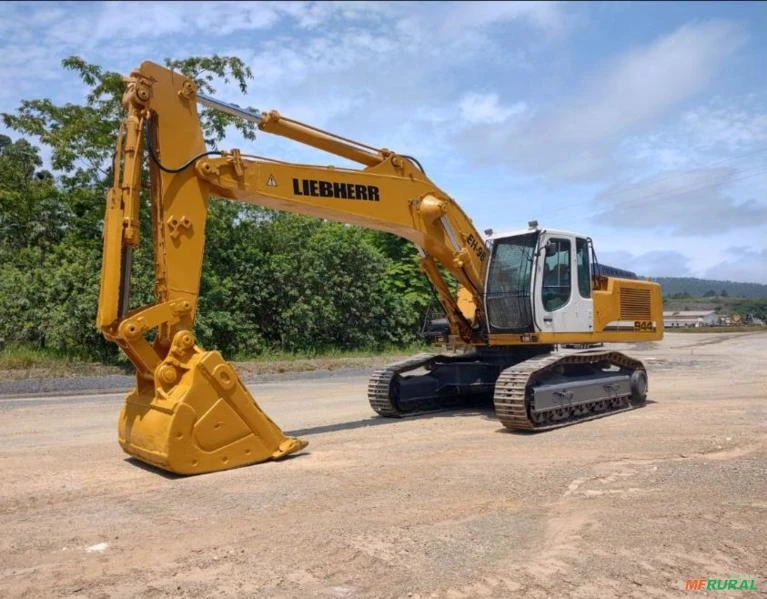 Escavadeira Liebherr R 944C HD-SL ano 2013, com ar condicionado, 8550 horas