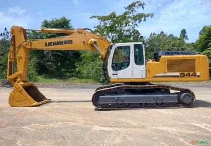 Escavadeira Liebherr R 944C HD-SL ano 2013, com ar condicionado, 8550 horas