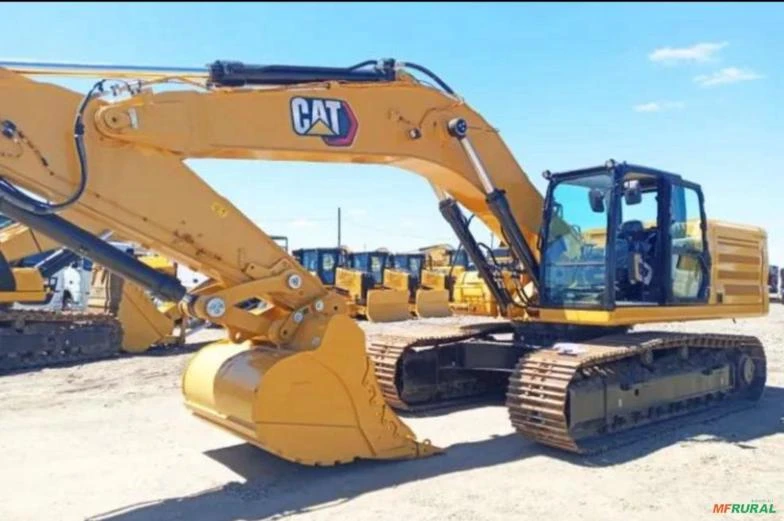 Escavadeira Caterpillar 336 ano 2019 com apenas 250 horas