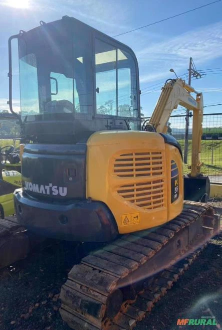 Escavadeira Komatsu PC55 MR ano 2012, com ar condicionado, 1850 horas