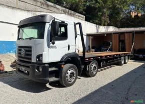 Caminhões Volkswagen 17-250 ano 2011, 8x2, Bitruck, com 400.000 km