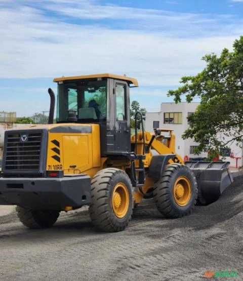 Pá Carregadeira XCMG ZL30BR ano 2016 com 3100 horas