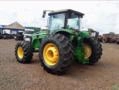 Trator John Deere 7210J ano 2013, 4x4, com 24.000 horas Imagem Trator John Deere 7210J ano 2013, 4x4, com 24.000 horas