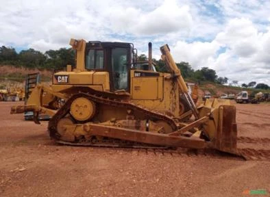 Trator de Esteira Caterpillar D6T XL ano 2018 com 8450 horas