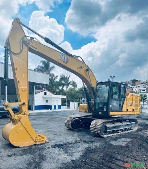 Escavadeira Caterpillar 320GC ano 2020 com 10.000 horas