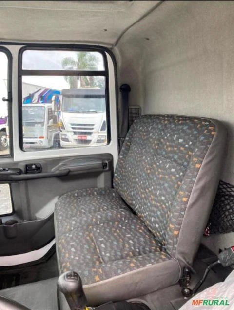 Caminhões Ford Cargo 816 ano 2015, 3/4, toco, no chassis, com 358.000 km