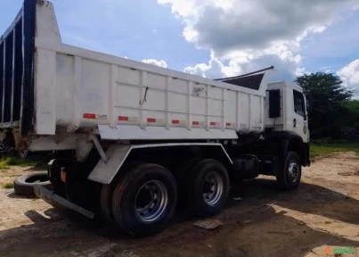 VW 31-320 ano 2012, 6x4, caçamba de 12 ㎥, com 117.000 km