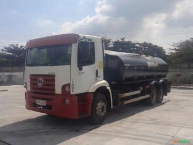Caminhão Volkswagen VW 24.280 ano 2020, 6x2, com Tanque de combustível de 15.000 litros e 32.000 km Imagem Caminhão Volkswagen VW 24.280 ano 2020, 6x2, com Tanque de combustível de 15.000 litros e 32.000 km