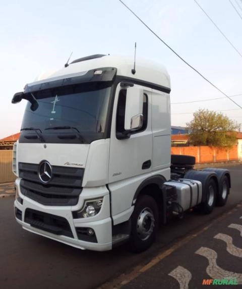 Caminhão Mercedes MB Actros 2651 ano 2021, 6x4, Bug leve, com ar condicionado, 310.000 km Imagem Caminhão Mercedes MB Actros 2651 ano 2021, 6x4, Bug leve, com ar condicionado, 310.000 km