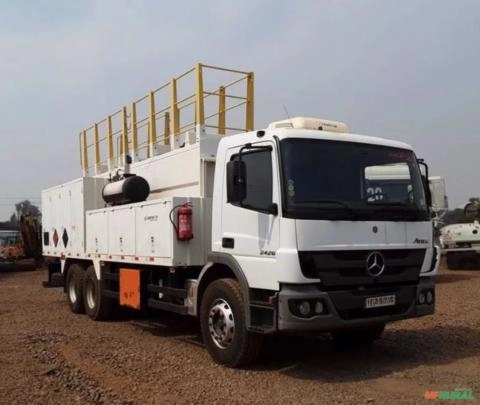 Caminhão Mercedes Benz MB 2426 ano 2022, 6x2, com Comboio completo, 35.500 Km Imagem Caminhão Mercedes Benz MB 2426 ano 2022, 6x2, com Comboio completo, 35.500 Km
