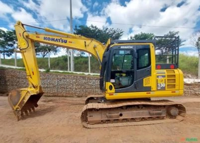 Escavadeira Komatsu PC130 LC ano 2023 com 1.660 horas e outra ano 2024 com 1.150 horas Imagem Escavadeira Komatsu PC130 LC ano 2023 com 1.660 horas e outra ano 2024 com 1.150 horas