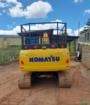 Escavadeira Komatsu PC130 LC ano 2023 com 1.660 horas e outra ano 2024 com 1.150 horas Imagem Escavadeira Komatsu PC130 LC ano 2023 com 1.660 horas e outra ano 2024 com 1.150 horas