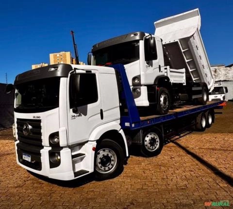 Caminhão Volkswagen VW 30.280 ano 2022, Bitruck, 8x2 Imagem Caminhão Volkswagen VW 30.280 ano 2022, Bitruck, 8x2