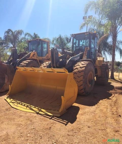 Pá Carregadeira John Deere 644K ano 2022 com 13.900 horas Imagem Pá Carregadeira John Deere 644K ano 2022 com 13.900 horas