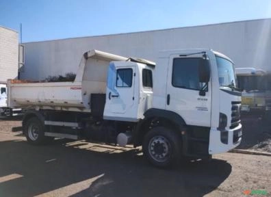 Caminhão Volkswagen VW 17.230 ano 2023, Toco, com caçamba de 5 ㎥, cabine auxiliar Imagem Caminhão Volkswagen VW 17.230 ano 2023, Toco, com caçamba de 5 ㎥, cabine auxiliar