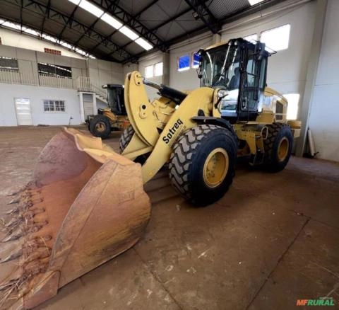 Pá Carregadeira Caterpillar 938 ano 2021 com 6.500 horas Imagem Pá Carregadeira Caterpillar 938 ano 2021 com 6.500 horas