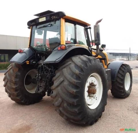Imagem Trator Valtra Valmet BH224 ano 2019, 4x4, com 2.700 horas Imagem Trator Valtra Valmet BH224 ano 2019, 4x4, com 2.700 horas
