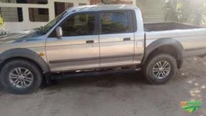 Caminhonetes l200 autdoor gls 4x4 ano 2008