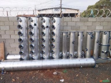 Colunas de destilação Imagem Colunas de destilação