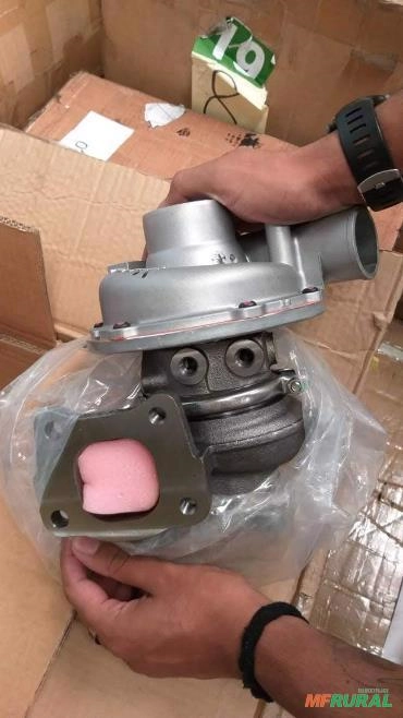 Turbina 4HK1 Imagem Turbina 4HK1