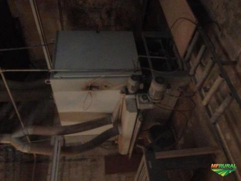 Imagem Máquina para fábrica de móveis Imagem Máquina para fábrica de móveis