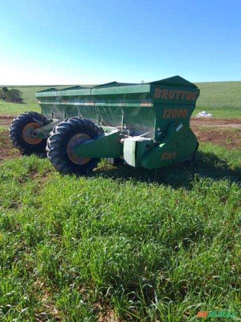 Distribuidor de Calcário e Fertilizantes Bruttus 12.000 Imagem Distribuidor de Calcário e Fertilizantes Bruttus 12.000