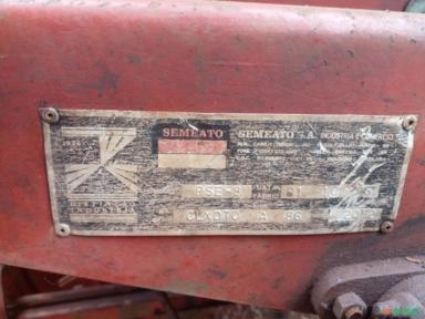 Imagem Plantadeira Semato PSE 8 rosca sem fim Imagem Plantadeira Semato PSE 8 rosca sem fim