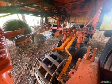 Imagem Plantadora de Cana Automatizada DMB PCP-6000 Ano 2015 Imagem Plantadora de Cana Automatizada DMB PCP-6000 Ano 2015