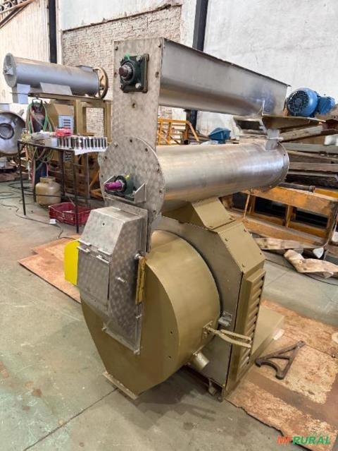 Conjunto Peletizadora e Resfriador Imagem Conjunto Peletizadora e Resfriador