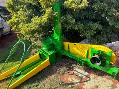 Forrageira JF modelo C120 Imagem Forrageira JF modelo C120