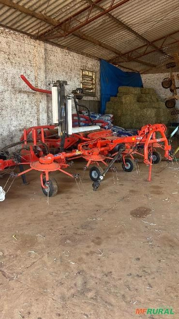 Ancinho espalhador KUHN GF 502 ano 2021 Imagem Ancinho espalhador KUHN GF 502 ano 2021