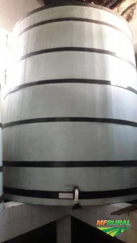 Imagem Tonel de carvalho - barril 16, 12, 10, 6 e 4 mil litros Imagem Tonel de carvalho - barril 16, 12, 10, 6 e 4 mil litros