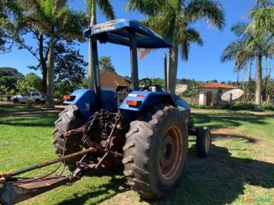 Imagem Trator New Holland TL 75 E 4x2 ano 06 Imagem Trator New Holland TL 75 E 4x2 ano 06