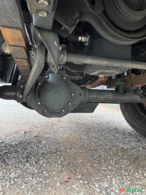 Imagem Caminhões Mercedes Benz MB 1418 4x4 Imagem Caminhões Mercedes Benz MB 1418 4x4