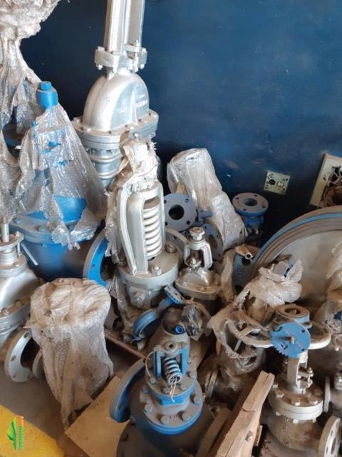 Imagem válvulas novas e semi novas Imagem válvulas novas e semi novas