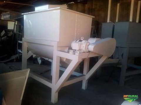 Imagem misturador de raçao Imagem misturador de raçao