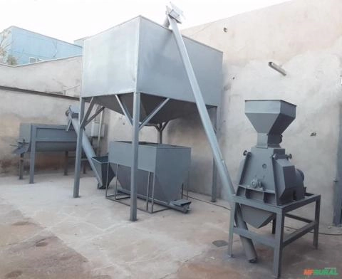 Imagem Fábrica de ração Imagem Fábrica de ração