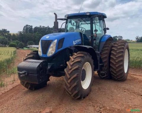 Imagem TRATOR NEW HOLLAND NEW T7 245 cabinado tracão 4x4 pneus rodado duplo ano 2013 Imagem TRATOR NEW HOLLAND NEW T7 245 cabinado tracão 4x4 pneus rodado duplo ano 2013