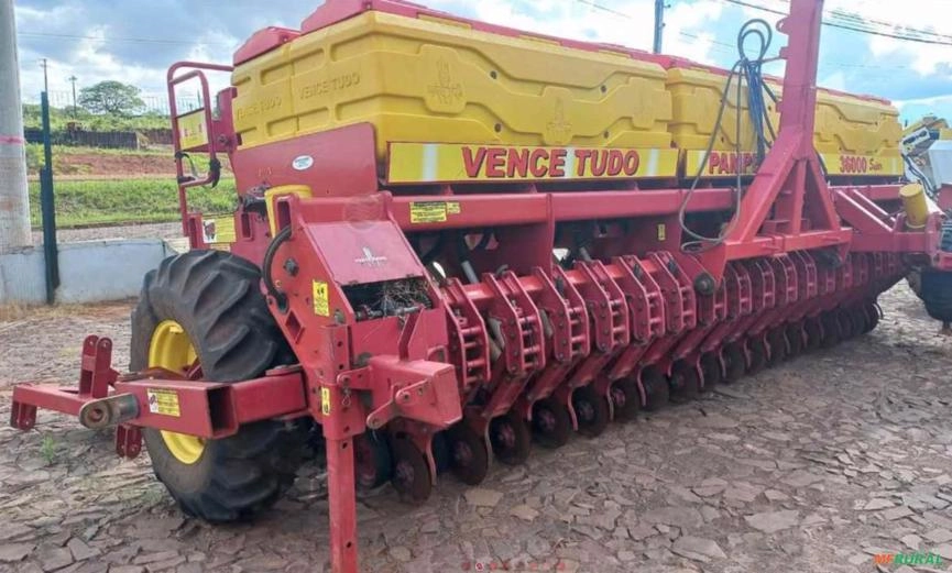 SEMEADEIRA PAMPEANA 36000 SUPER ANO 2017 36 LINHAS SISREMA ARRASTO Imagem SEMEADEIRA PAMPEANA 36000 SUPER ANO 2017 36 LINHAS SISREMA ARRASTO