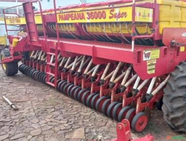 Imagem SEMEADEIRA PAMPEANA 36000 SUPER ANO 2017 36 LINHAS SISREMA ARRASTO Imagem SEMEADEIRA PAMPEANA 36000 SUPER ANO 2017 36 LINHAS SISREMA ARRASTO