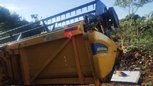 Imagem Plataforma 17 pés new holland ano 2018 cod  1953 plataforma new holland 17 pés de corte Imagem Plataforma 17 pés new holland ano 2018 cod  1953 plataforma new holland 17 pés de corte