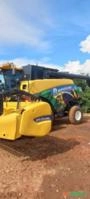 Colheitadeira CR 5.85 New Holland plataforma 30 pés ano 2019 com 2000 horas cod 1883 aceito troca Imagem Colheitadeira CR 5.85 New Holland plataforma 30 pés ano 2019 com 2000 horas cod 1883 aceito troca