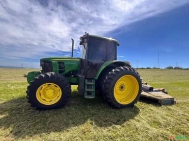 Imagem Trator John Deere 6115J | Seminovo Imagem Trator John Deere 6115J | Seminovo