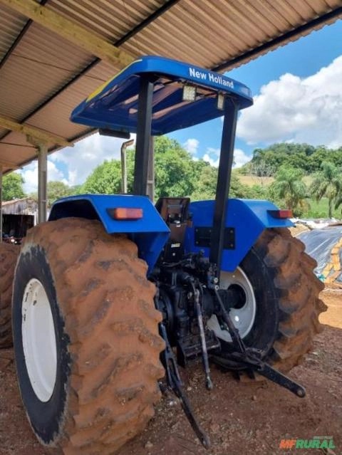 Imagem Trator New Holland 7630 | Ano 2011 Imagem Trator New Holland 7630 | Ano 2011