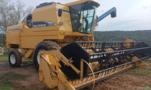 Colheitadeira New Holland TC59 - Ano 2007 (Última que saiu) Plataforma 23 pés - Todo terreno - Nivel Imagem Colheitadeira New Holland TC59 - Ano 2007 (Última que saiu) Plataforma 23 pés - Todo terreno - Nivel
