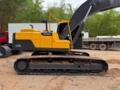 ESCAVADEIRA EC220 VOLVO Imagem ESCAVADEIRA EC220 VOLVO