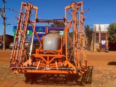 PULVERIZADOR JACTO ADVANCE 2000 Imagem PULVERIZADOR JACTO ADVANCE 2000