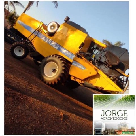 Colheitadeira New Holland TC 5090 Imagem Colheitadeira New Holland TC 5090